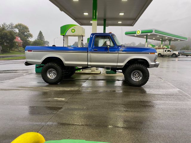 15 Year Old Girl Built Her Dream Truck 1978 Ford F150 6.jpg