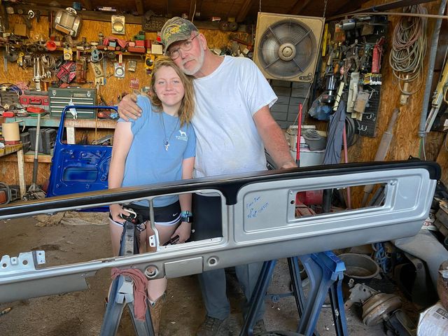 15 Year Old Girl Built Her Dream Truck 1978 Ford F150 8.jpg