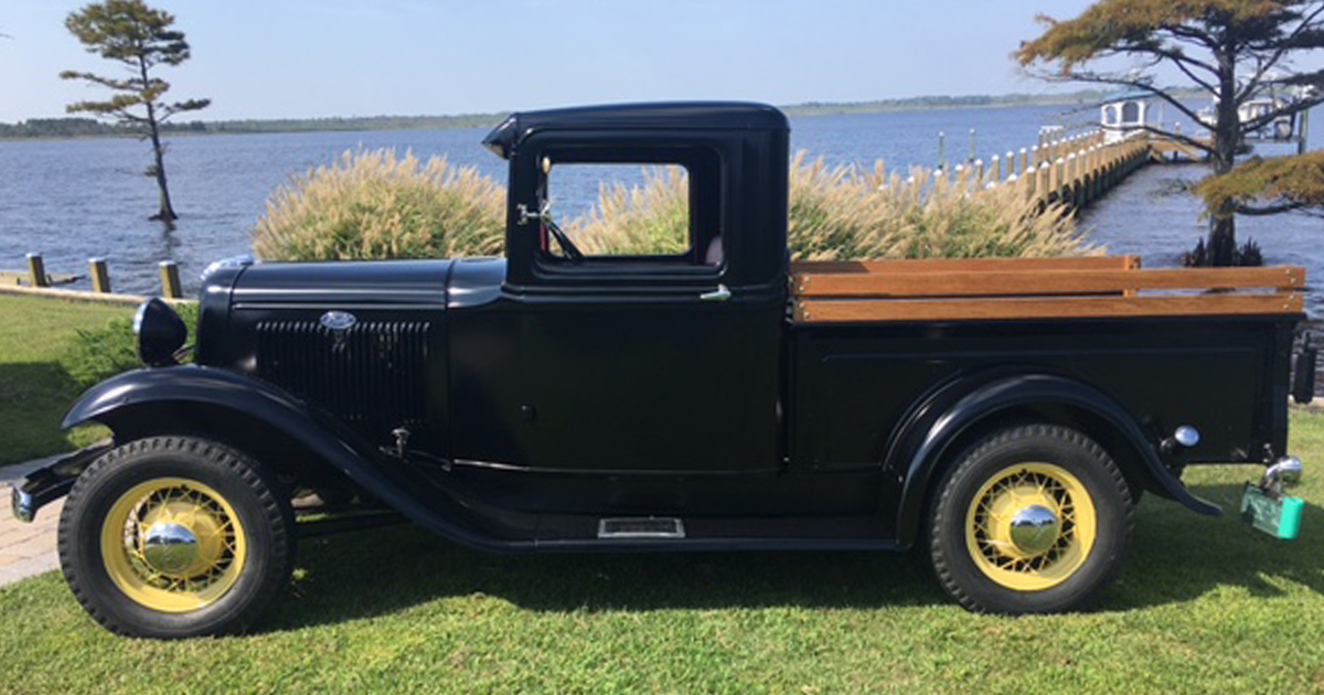 1934 Ford Pickup Stock 85 HP.jpg