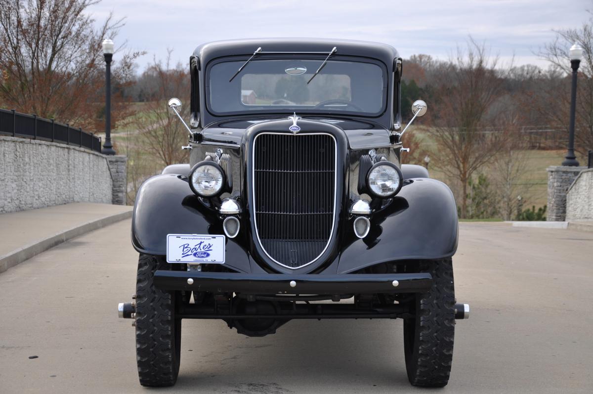 1935 Ford Pickup 4x4 Dually 4.jpg