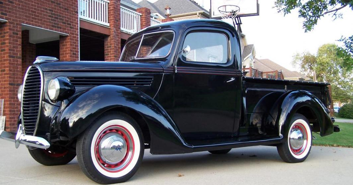 1939 Ford Pickup Truck Flathead V8 And 3 Speed.jpg