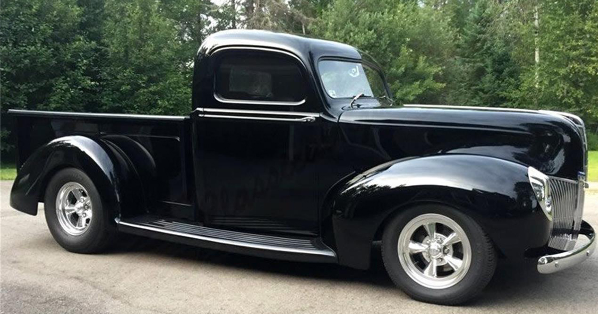 1940 Ford Pickup With a 289 HiPo.jpg