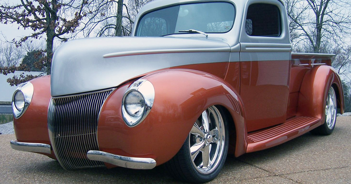 1941 FORD PICKUP SUN BURST ORANGE.jpg