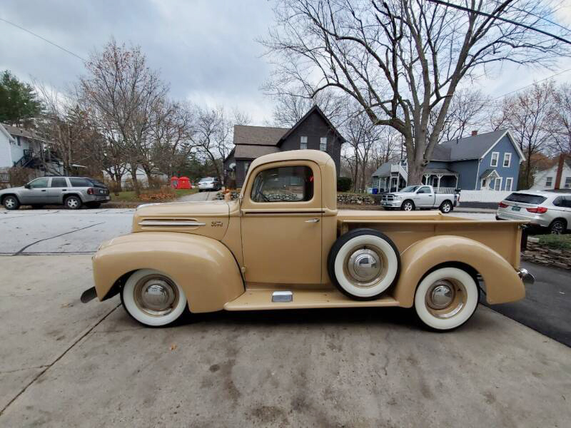 1946 Ford F100 Flathead V8 5-Speed 6.jpg