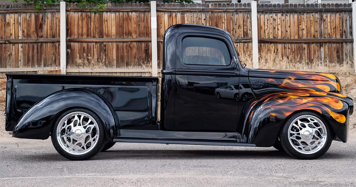 1946 Ford Pickup Truck With 535 HP 2.jpg