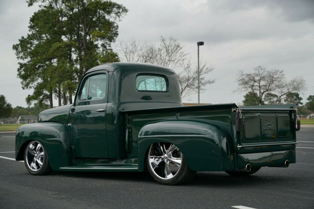 1949 FORD F1 CUSTOM SHOW TRUCK 5.jpg