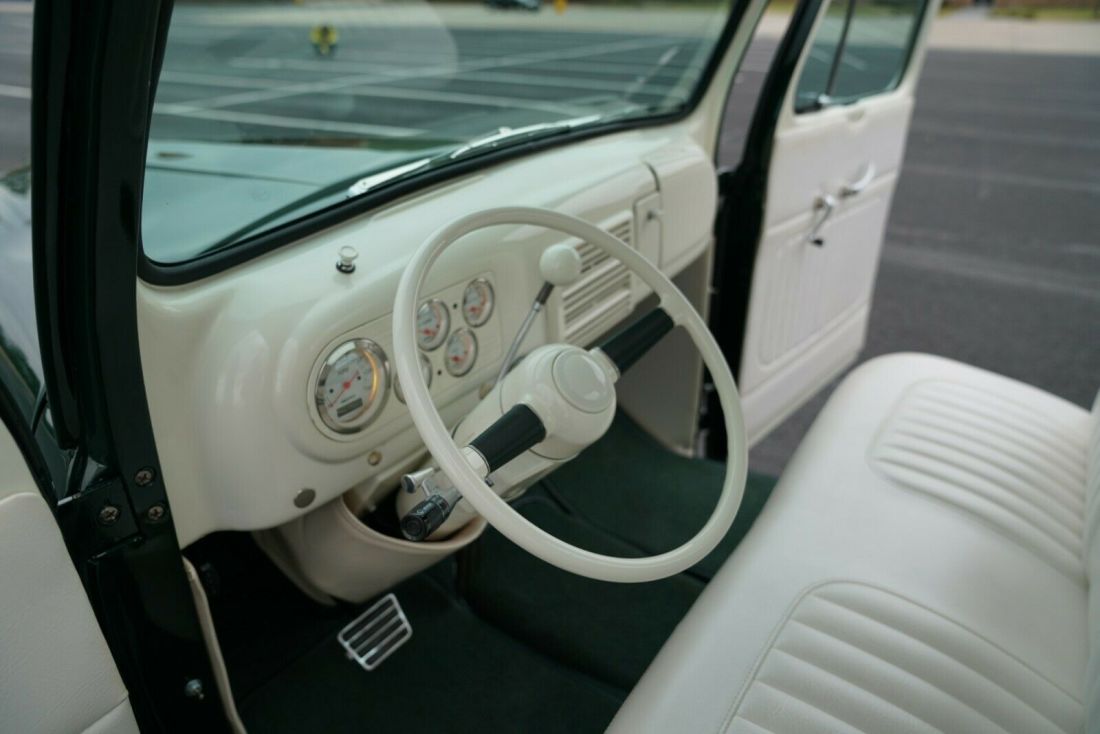 1949 FORD F1 CUSTOM SHOW TRUCK 9.jpg