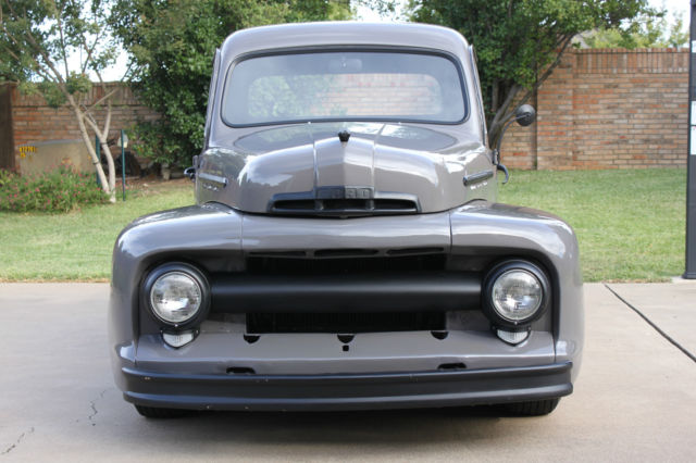 1952 Ford F1 Pickup Truck 8.jpg