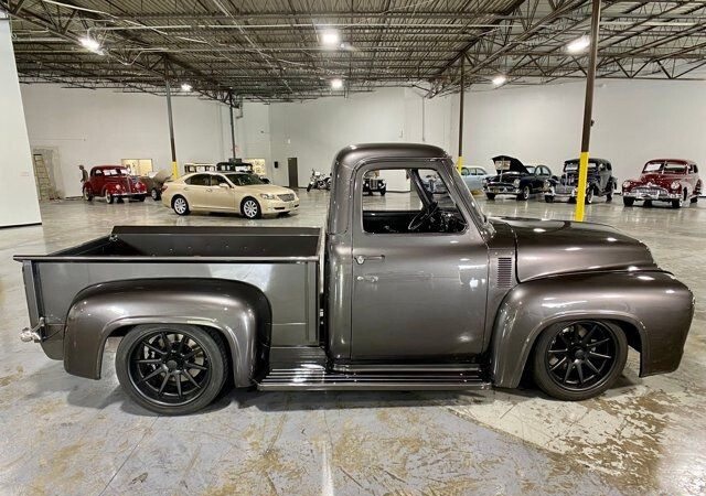 1953 Ford F-100 Pro-Touring 5.jpg