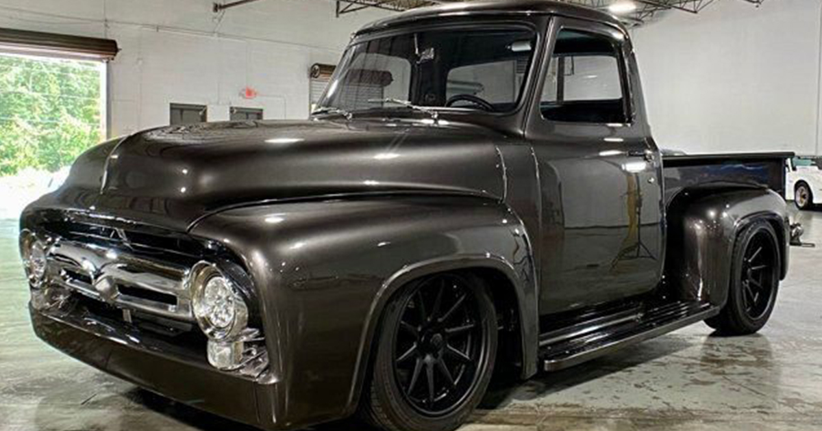 1953 Ford F-100 Pro-Touring.jpg