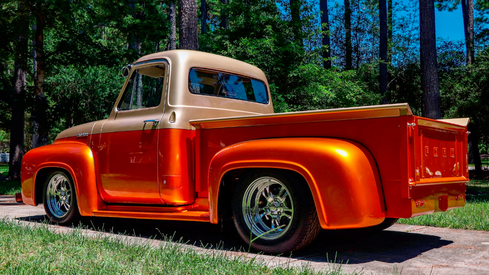 1954 Ford F100 Restomod Hot Rod Thunder 2.jpg