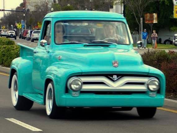 1955 Ford F100 Pickup With Ford 302 Engine 6.jpg