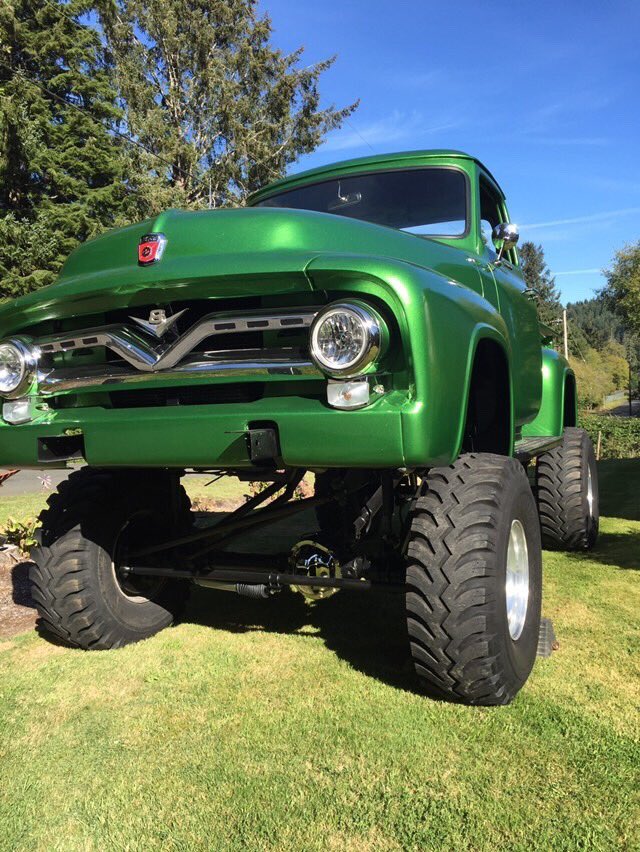 1955 Ford F100 With a 460 4x4 8.jpg