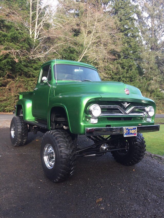 1955 Ford F100 With a 460 4x4 9.jpg