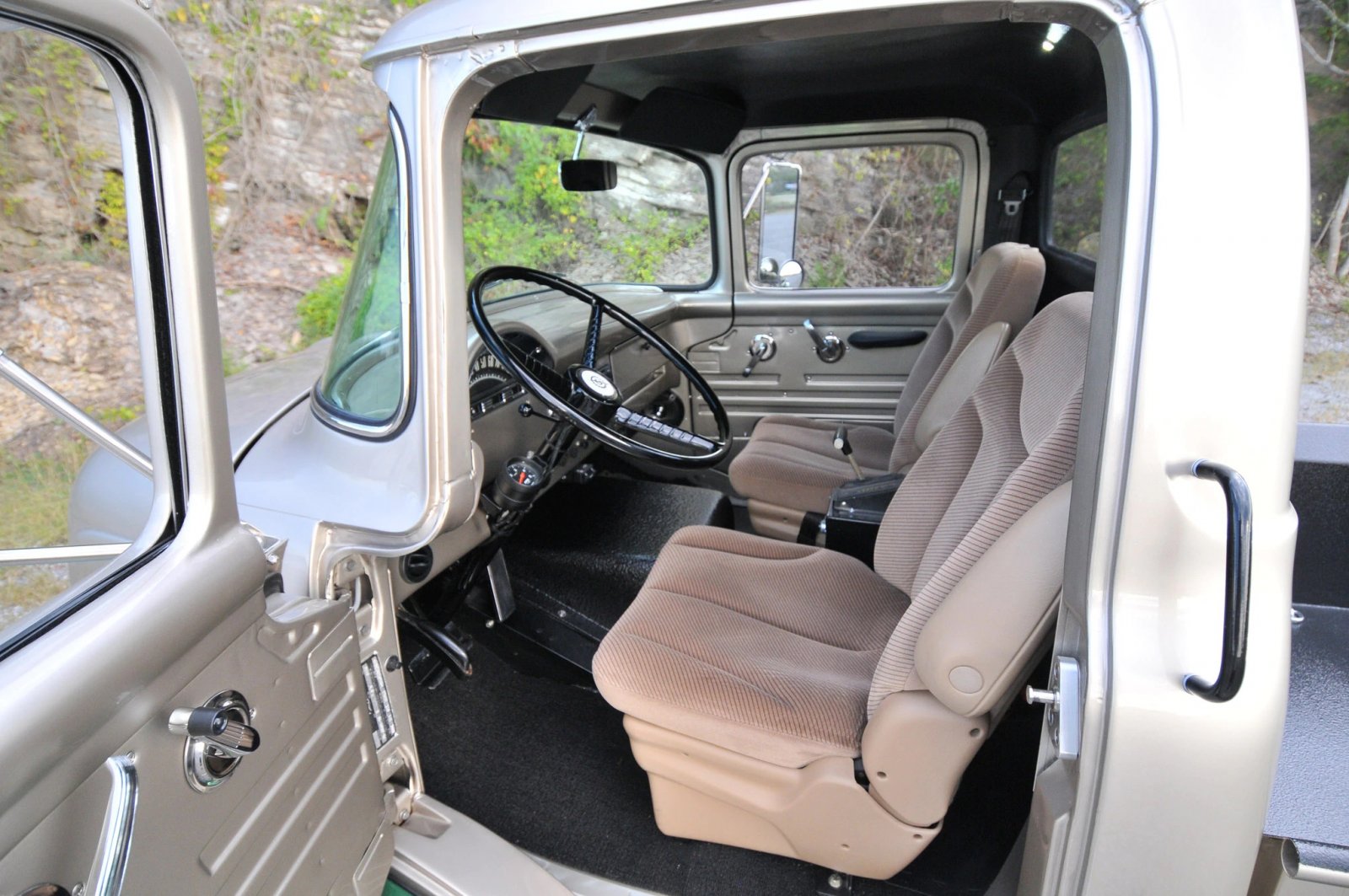 1956 Ford C 600 COE 5.9L 4.jpg