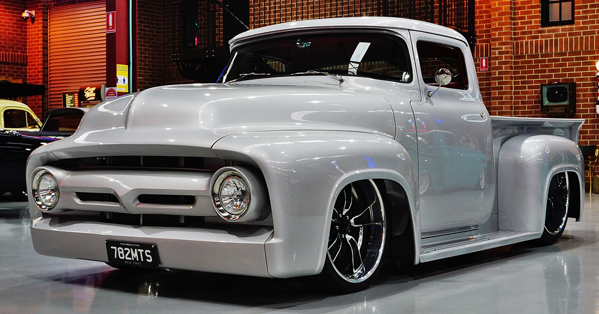 1956 Ford F100 Powering The Beast is a 600ci 800hp Big Block Ford V8.jpg