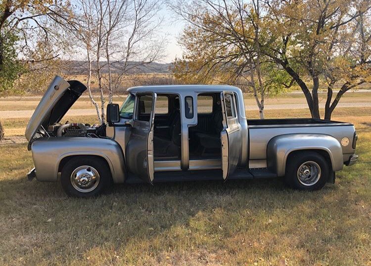 1956 Ford F350 Crew Cab Diesel Dually 14.jpg