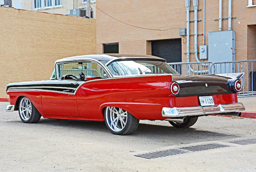 1957 Ford Fairlane 500 With a 4.6L Cobra Engine 2.jpg