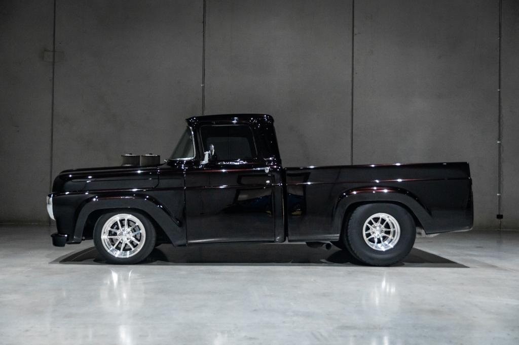 1959 Ford F-100 With a 1000 Horsepower Will Make Your Blood Run Cold, No Expense Spared 4.jpg