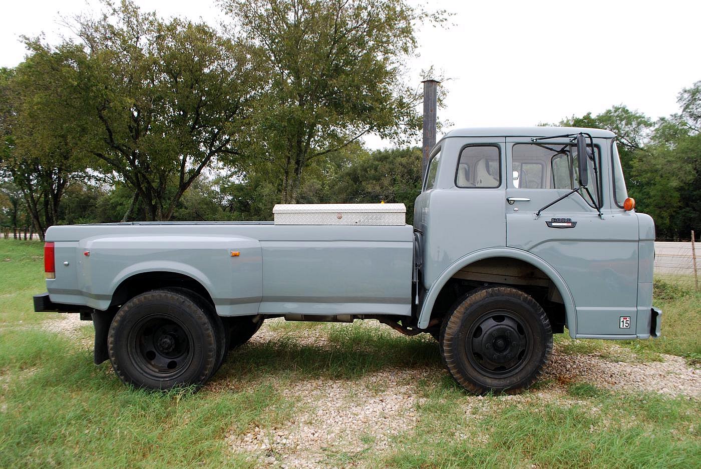 1965 FORD F600 COE 65 CAB OVER MODERN EXTENDED BED DUALLY 5.jpg