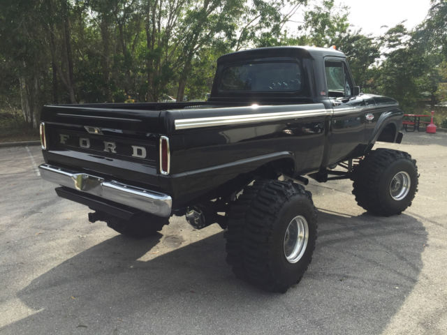 1966 FORD F-100 1 TON SHOW TRUCK 39.5 TIRES 650hp C6 7.jpg