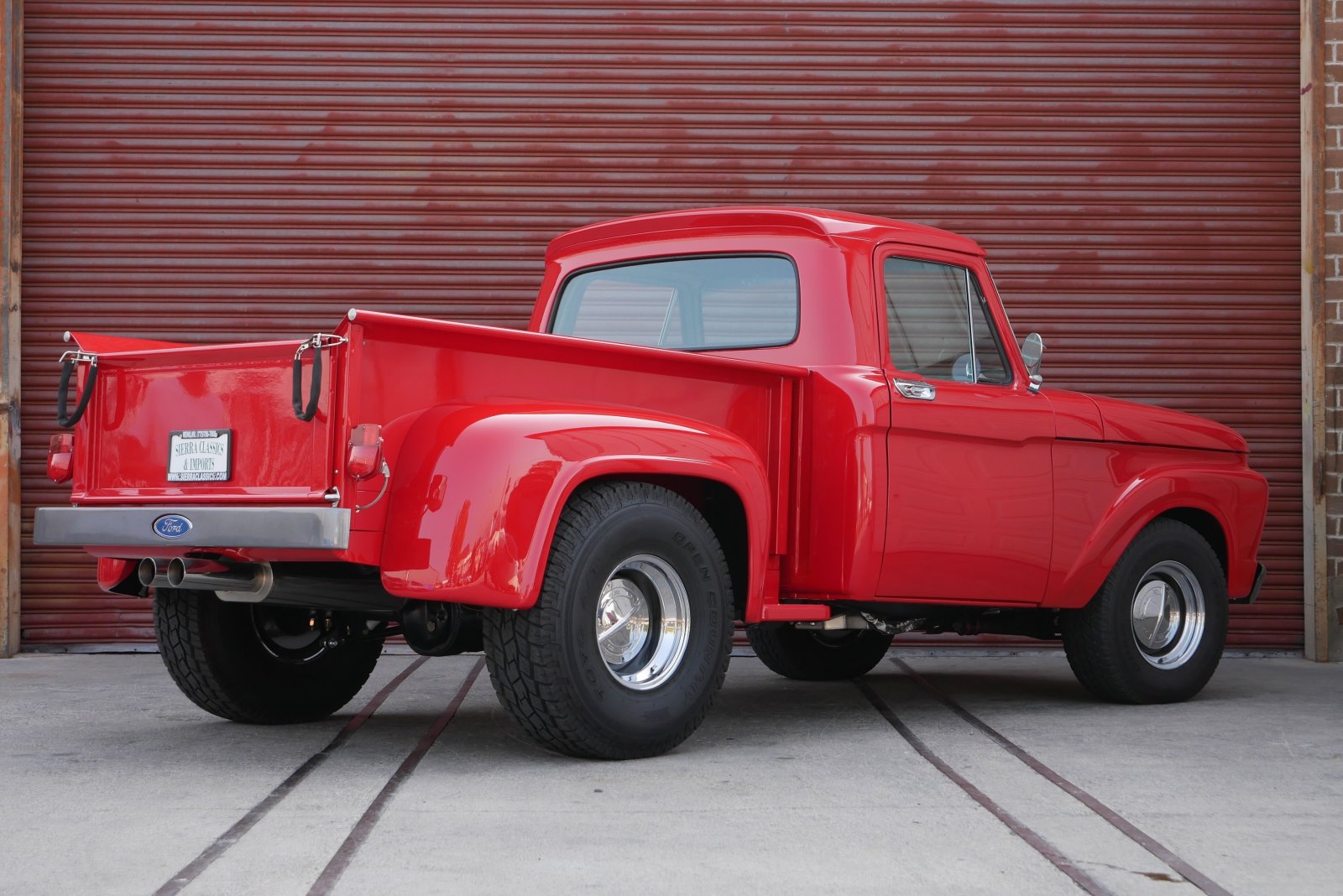 1966 Ford F-100 Step Side Triton V10 4.jpg