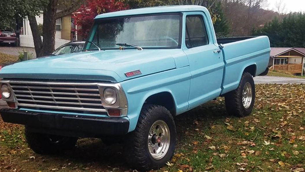 1967 Ford F100 On a 72 F250 Frame And Running Gear.jpg