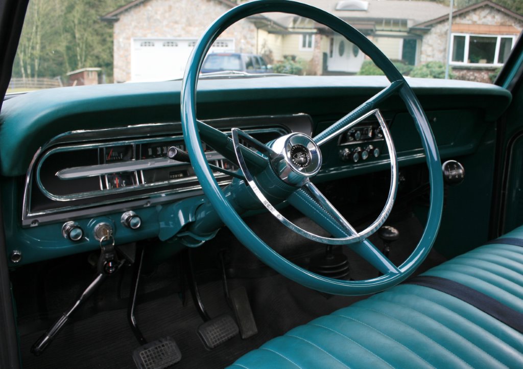 1967 Ford Mercury M-250 4x4 With 352 V8 Holly Green And Wimbledon White 4.jpg