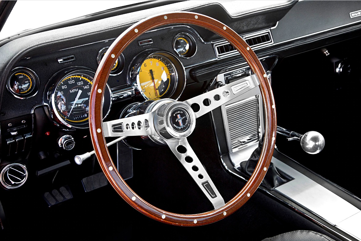 1967 FORD MUSTANG 427R FASTBACK 2.jpg