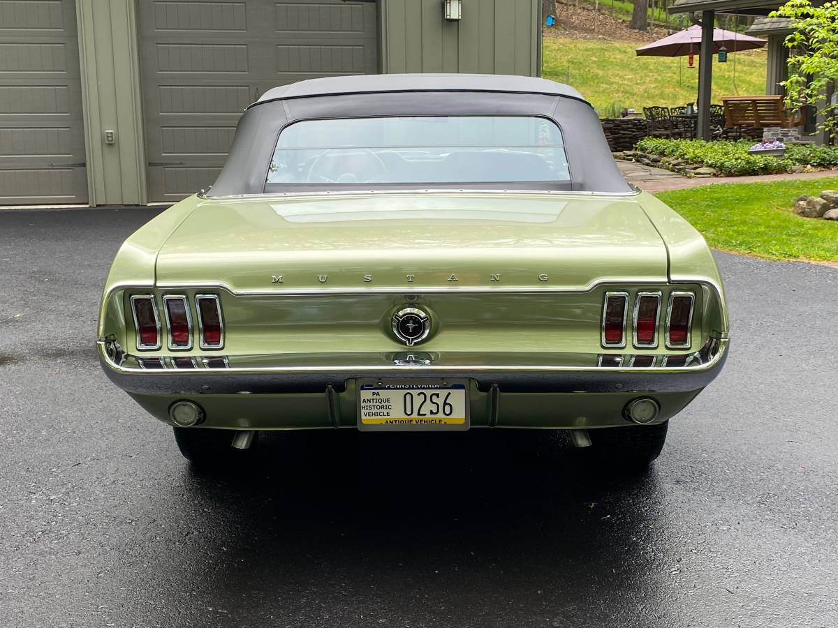 1967 Ford Mustang Convertible Lime Gold 3.jpg