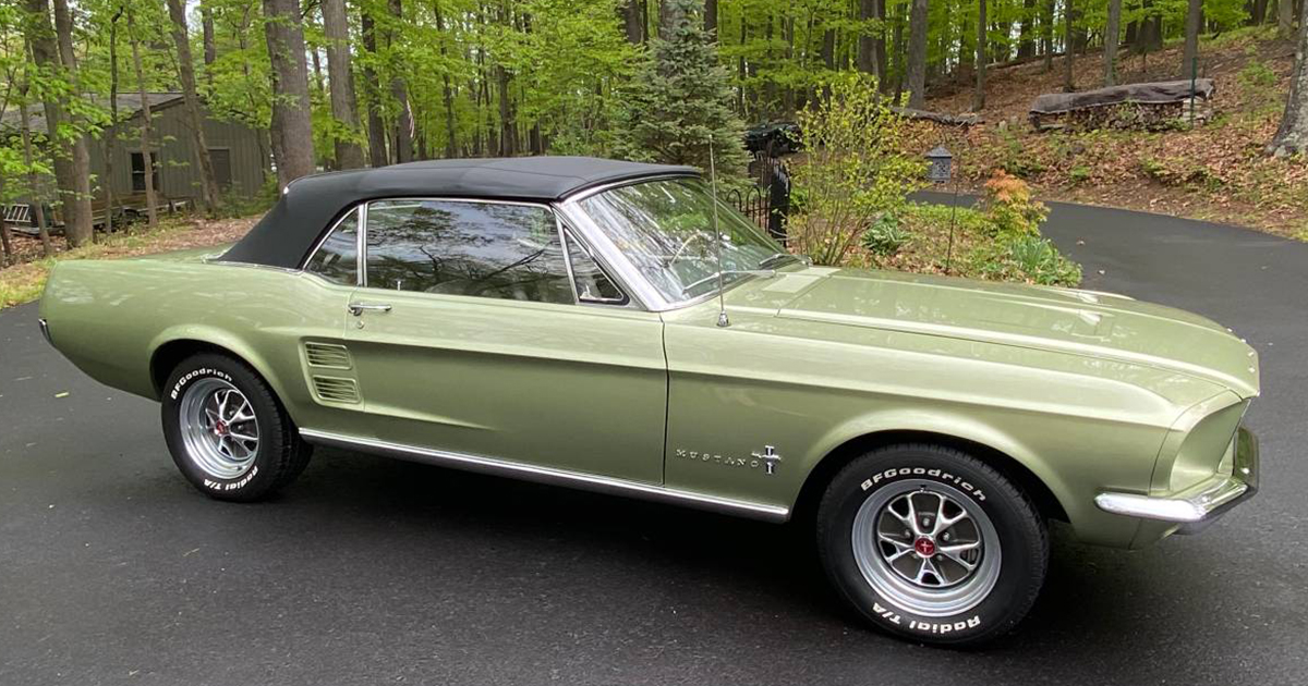 1967 Ford Mustang Convertible Lime Gold.jpg