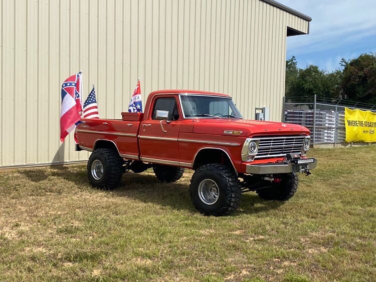 1968 Ford F100 With a 460 4x4 9.jpg