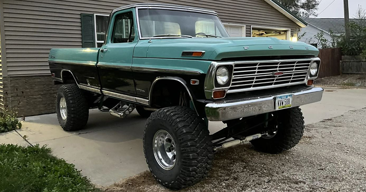 1969 Ford F-250 Ranger 4×4.jpg