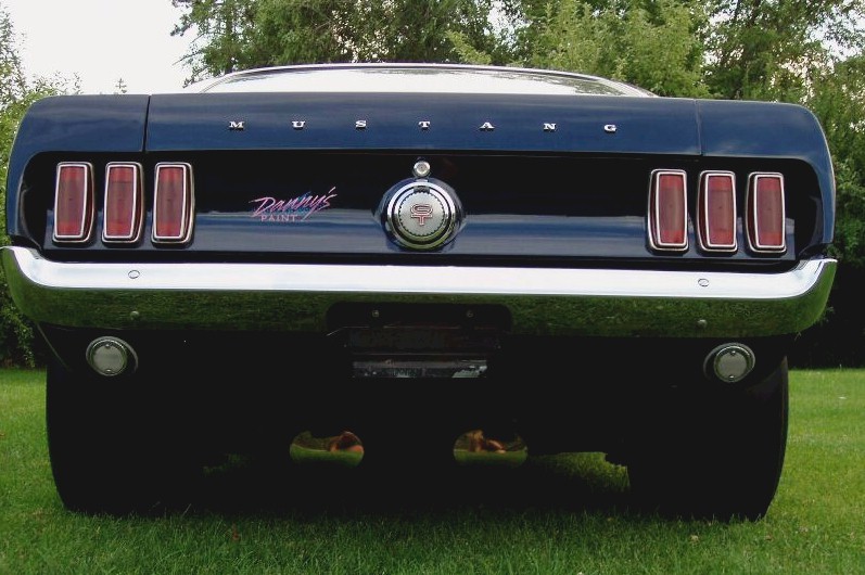 1969 Ford Mustang Mach 1 Fastback 4.jpg