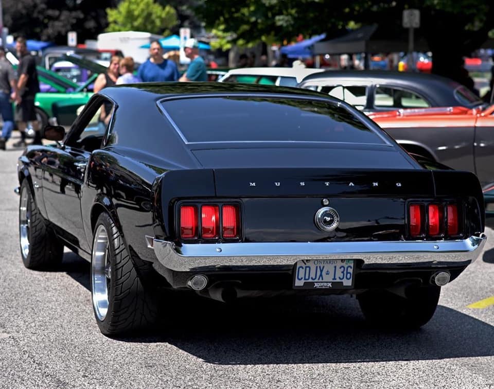 1970 Fastback Mustang Custom Built 351 Windsor 4 FordDaily.net.jpg