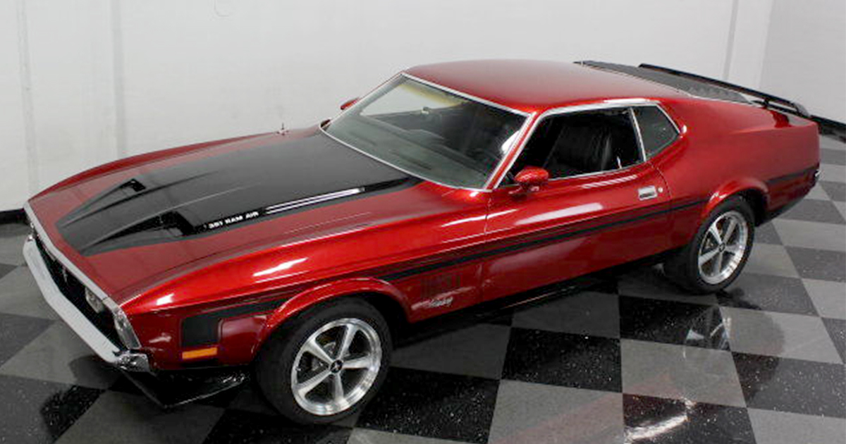 1971 Ford Mustang Mach 1 Candy Apple Red.jpg