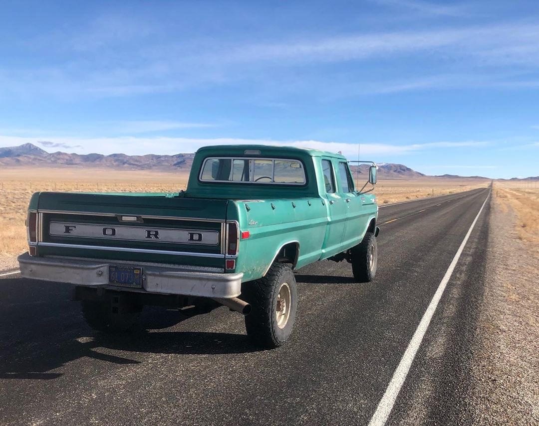 1972 Ford Crew Cab Sitting On A 95 F350 Frame 7.3 Powerstroke 11.jpg