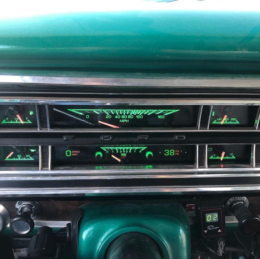 1972 Ford Crew Cab Sitting On A 95 F350 Frame 7.3 Powerstroke 8.jpg