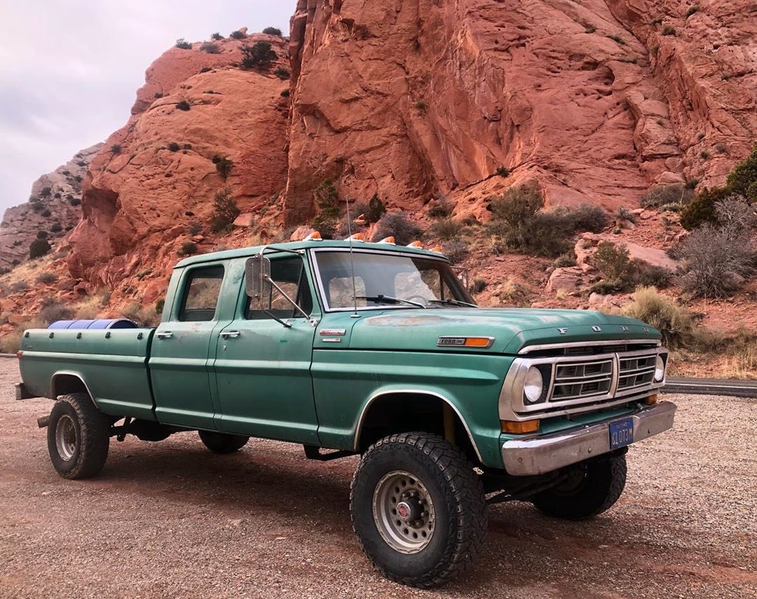 1972 Ford Crew Cab Sitting On A 95 F350 Frame 7.3 Powerstroke 9.jpg