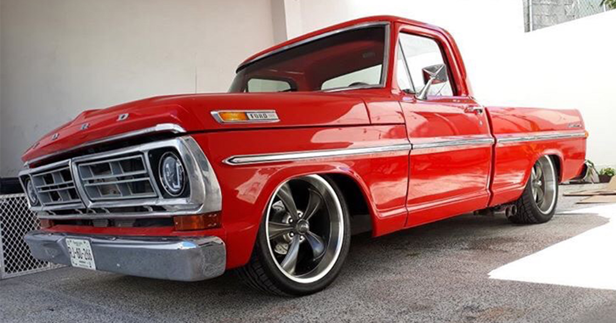 1972 Ford F100 With a 302 Engine .jpg