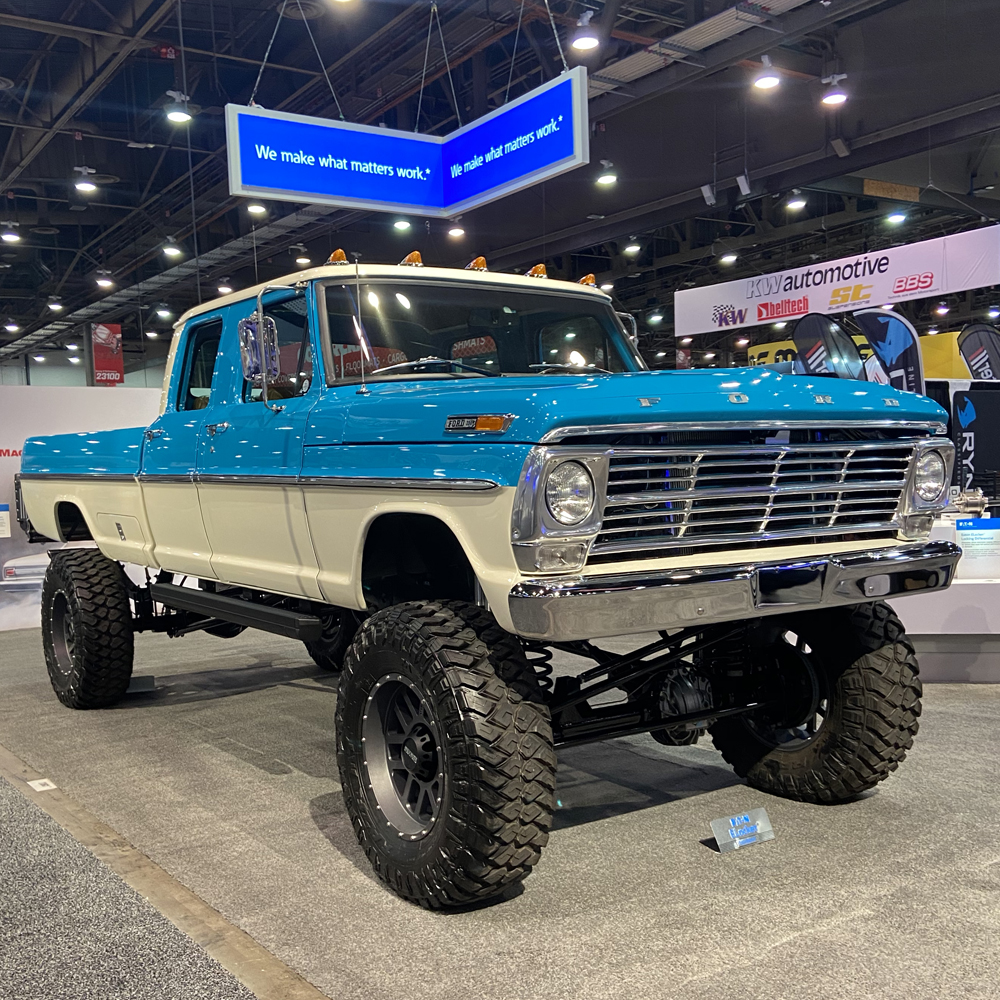 1972 Ford F350 4×4 Sport Crew Cab powered by a new Ford “Godzilla” V8 2.jpg