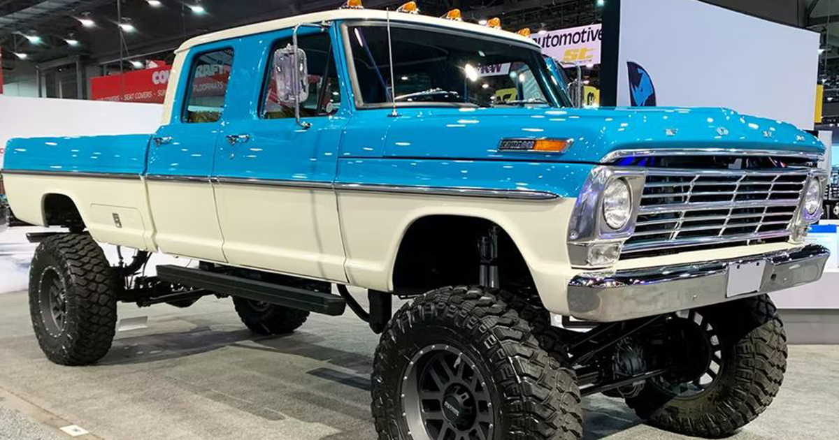 1972 Ford F350 4×4 Sport Crew Cab powered by a new Ford “Godzilla” V8.jpg