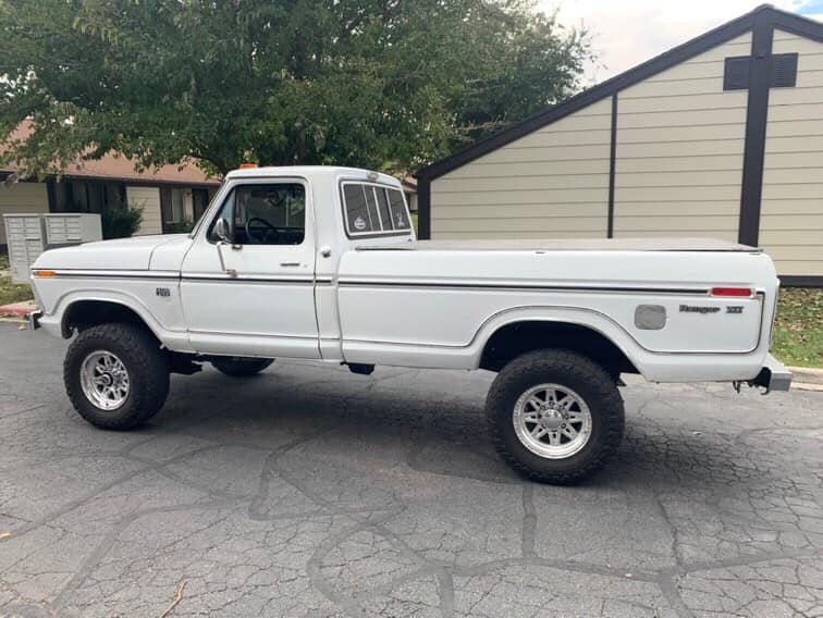 1974 Ford F-250 Ranger XLT Built a Very Healthy 390 www.FordDaily.net 4.jpg