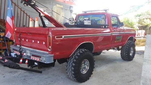 1974 Ford F-350 Towing Truck 4x4 6.jpg