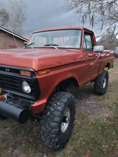 1974 FORD F100 KNEE HIGH 4x4 3.jpg