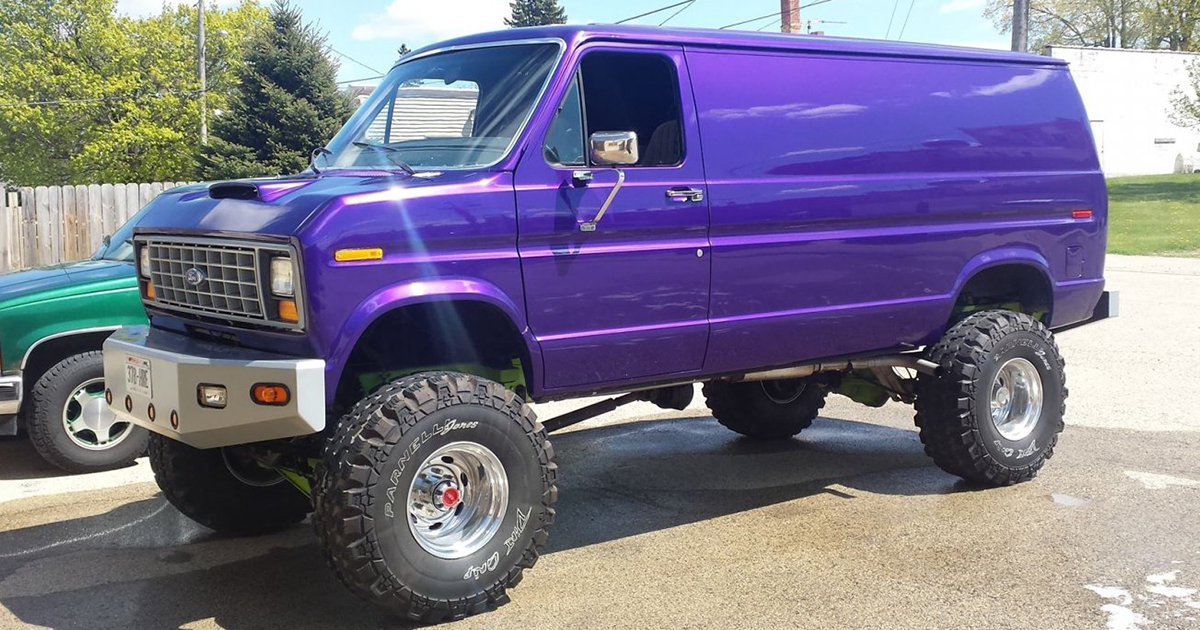 1976 Ford E350 With a 390 Big Block 4x4 6.jpg