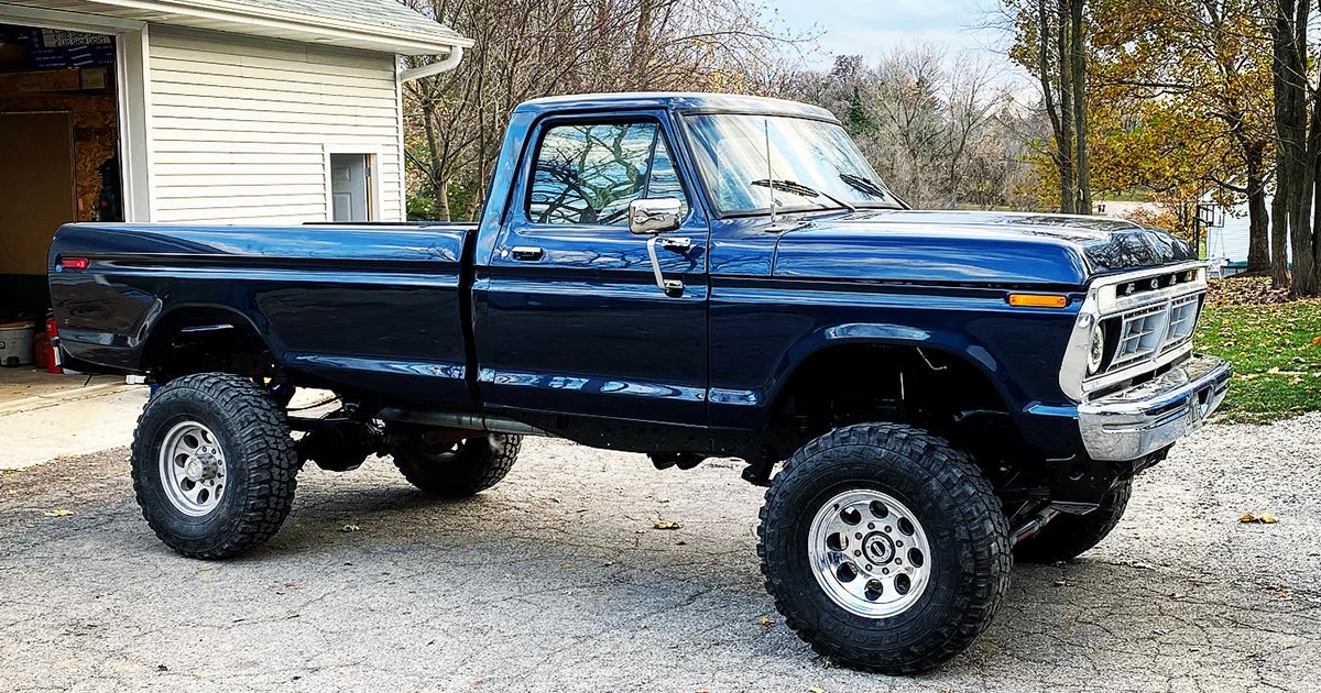 1976 Ford F150 With a 7.3L Powerstroke 8.jpg