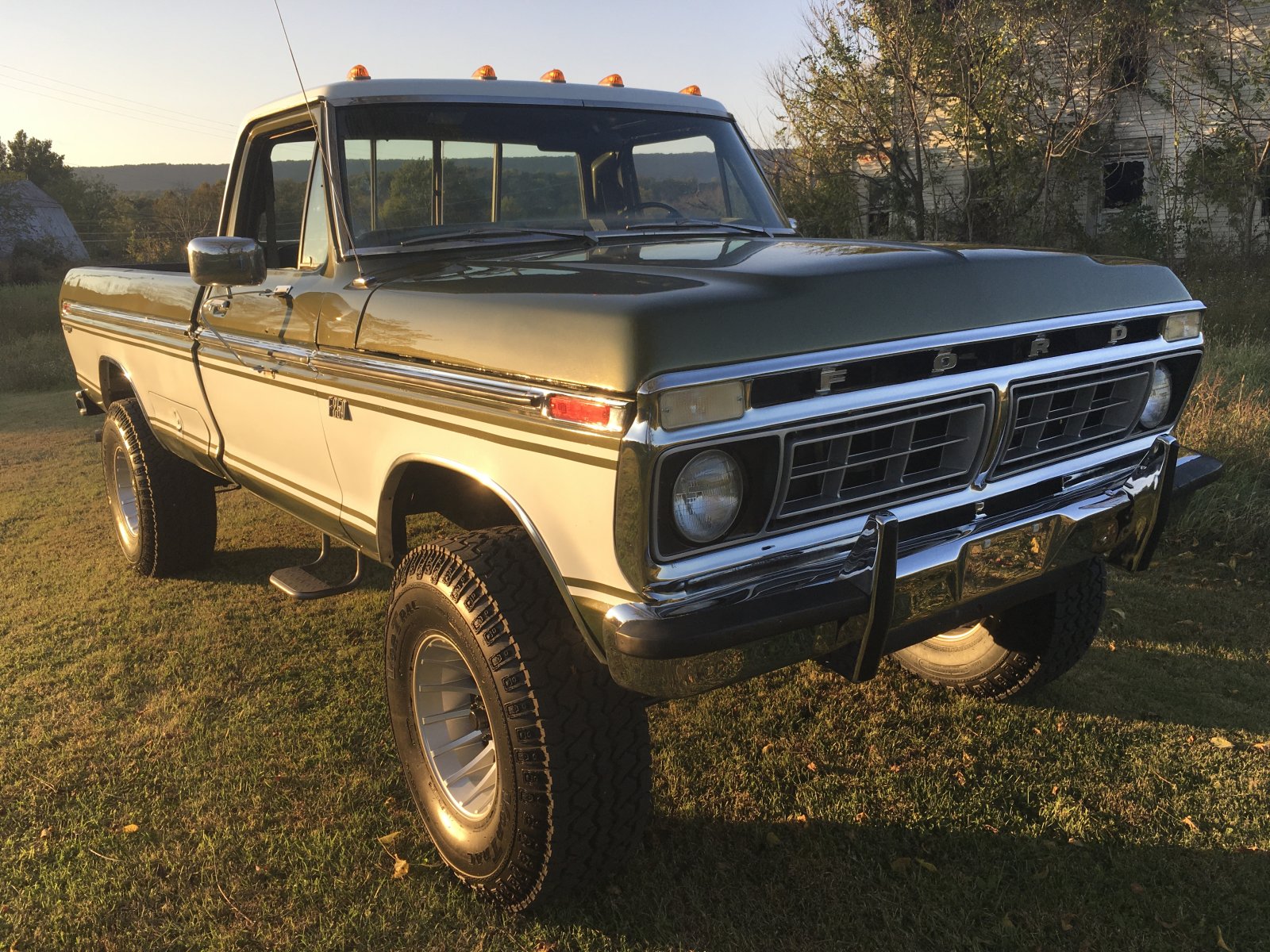 1976 Ford F250 Highboy Ranger 4x4 3.JPG