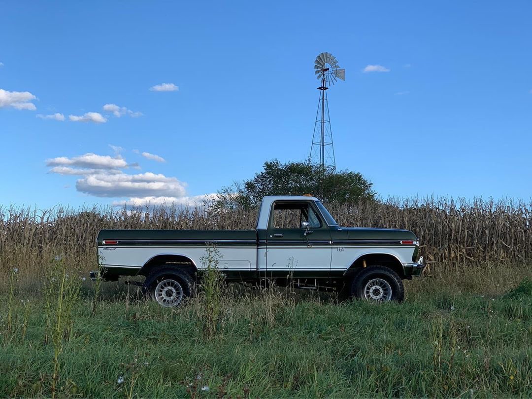 1976 Ford F250 Highboy Ranger 4x4 7.jpg