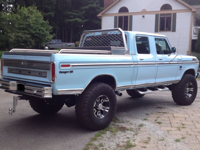 1976 Ford F350 Crewcab Pickup - For Sale 3.jpg
